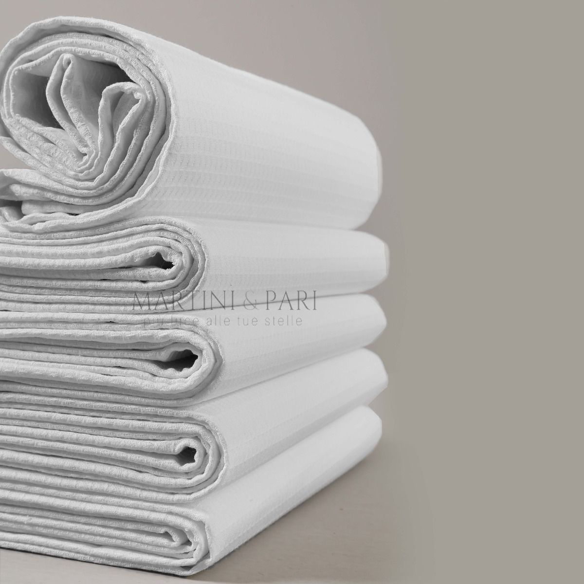 ZOLLNER 4 Asciugamani da Bagno a Nido d’Ape 50x100 cm 100% Cotone Bianco 